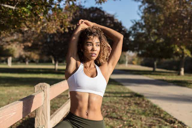 Why wear a sports brassiere? Benefits of using one for exercise