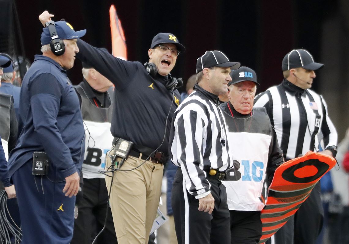 Know the role of big 10 football referees and how they help make college football fair.