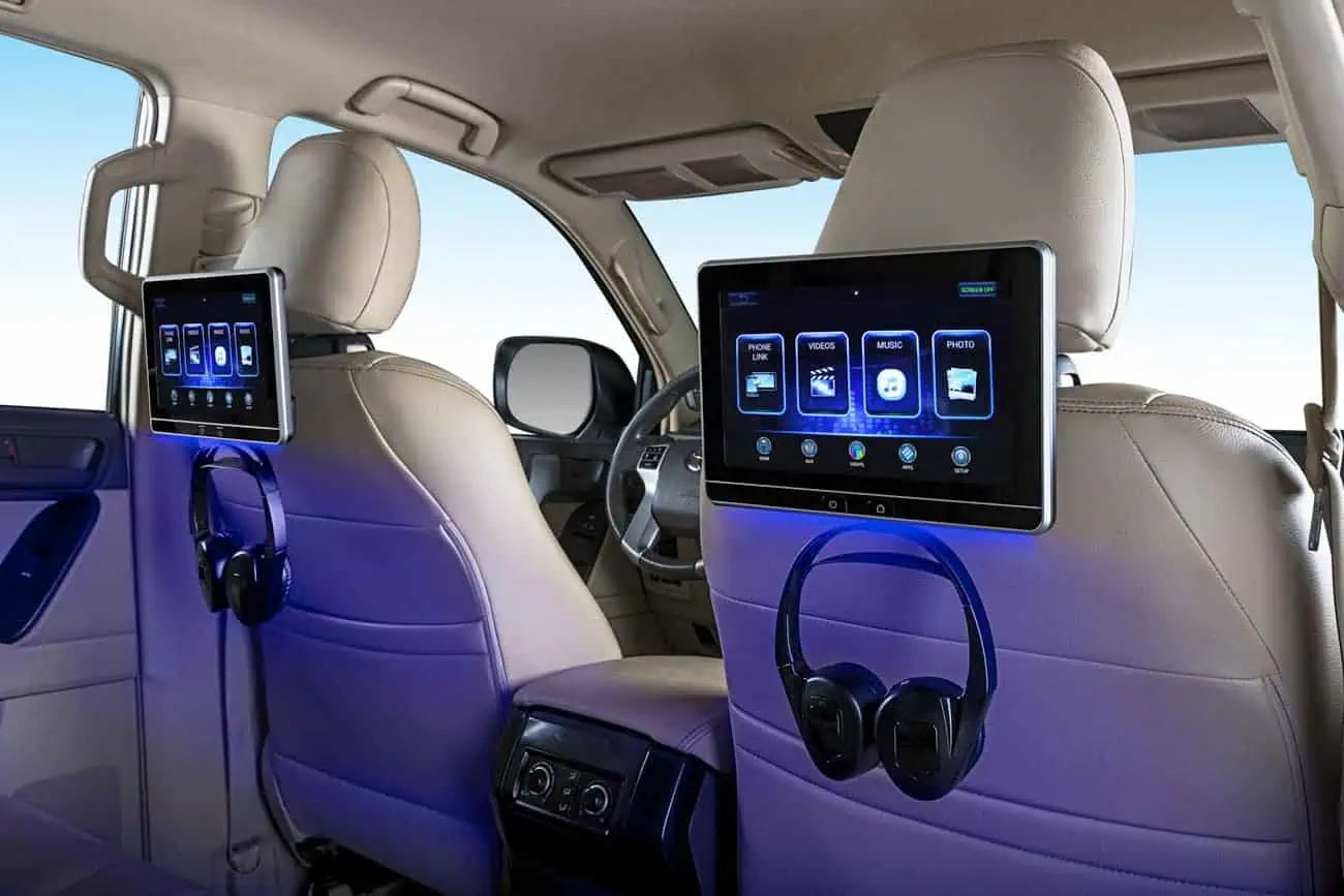 Rear Seat Entertainment System: Top Choices to Make Long Road Trips Enjoyable!