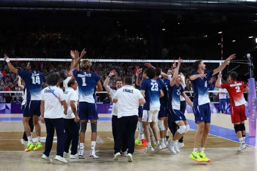 USA vs Serbia Volleyball: Head-to-Head! Check Out Team Stats, Player Profiles, and Past Matchups!