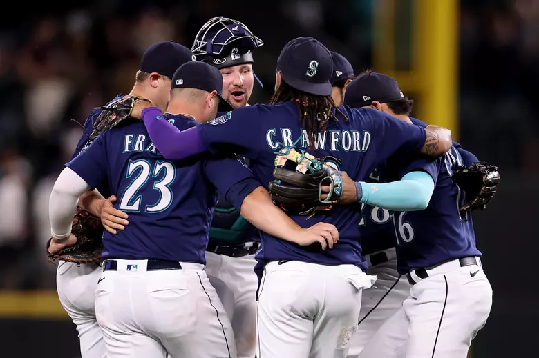 Mariners Twins Tiebreaker: What Happens if Seattle and Minnesota Finish With the Same Record?