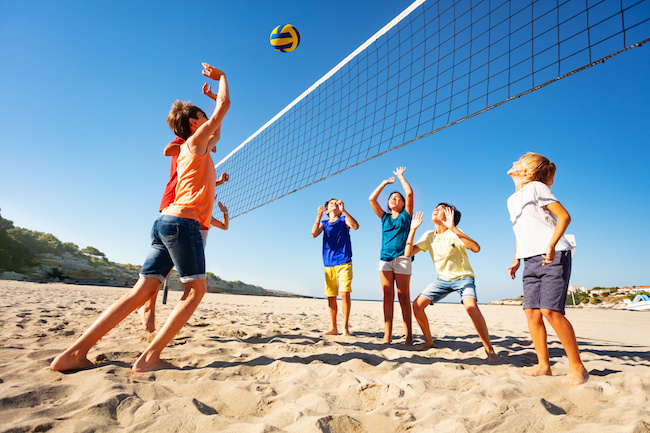 Why is volleyball on water popular (Discover the reasons behind its growing trend)