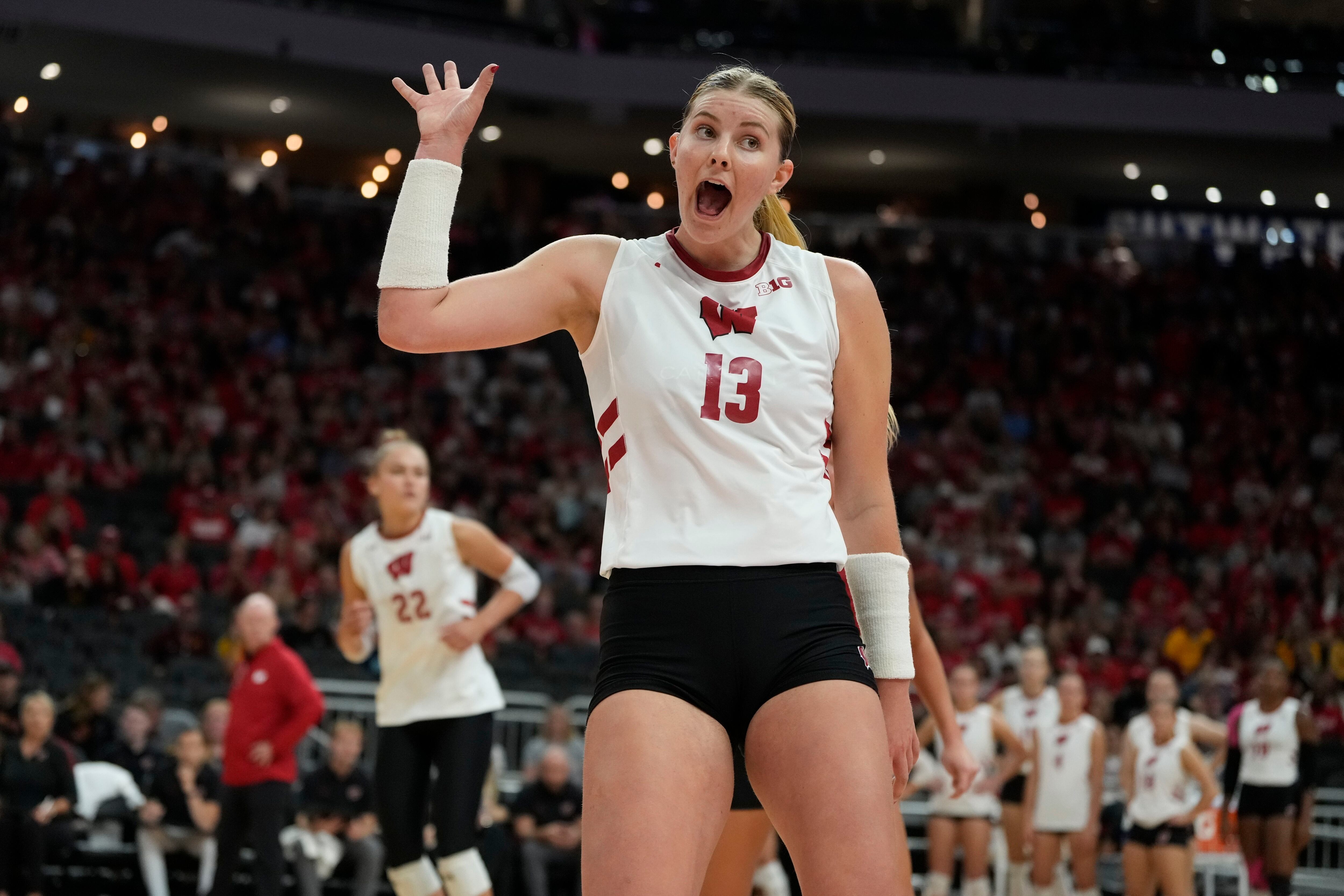 Watch Husker Volleyball Game Live! Easy Streaming Options.