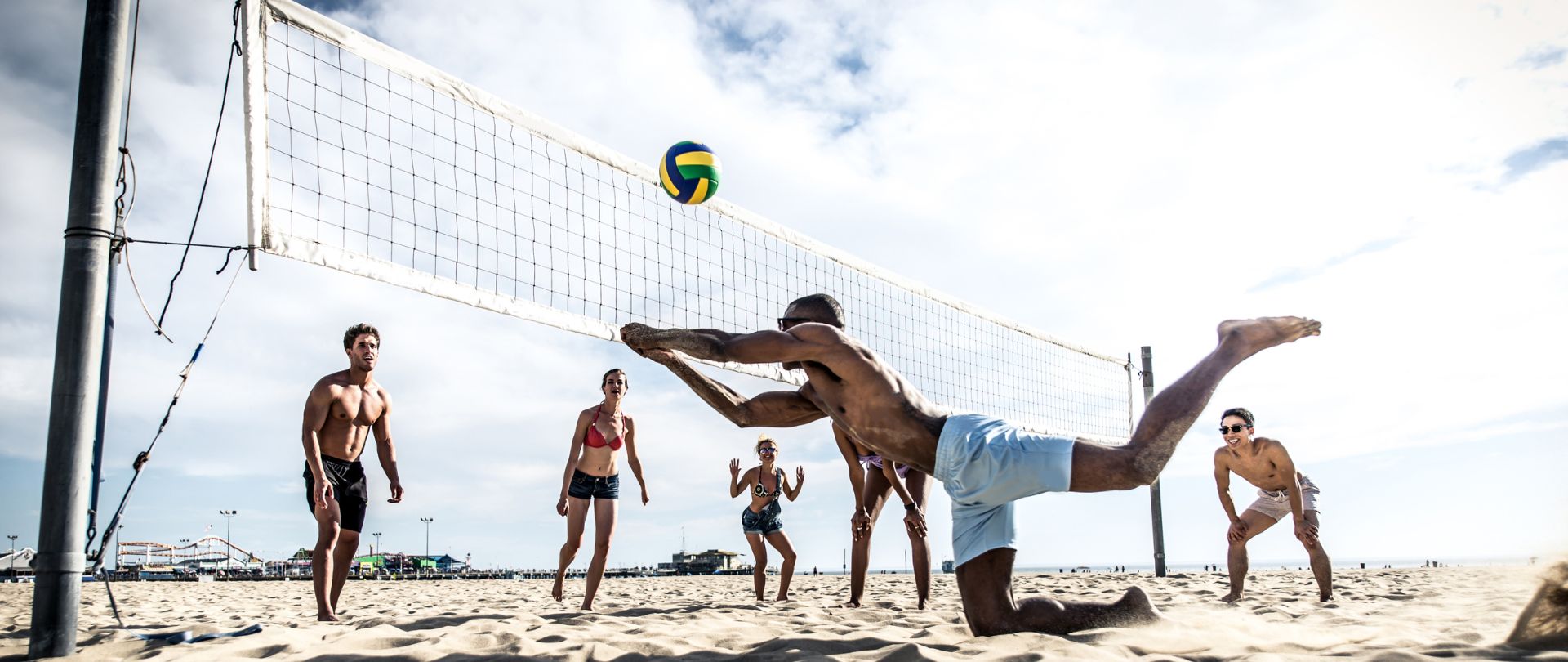 Beach Volleyball Summer Games: Gear Up with the Best Equipment!