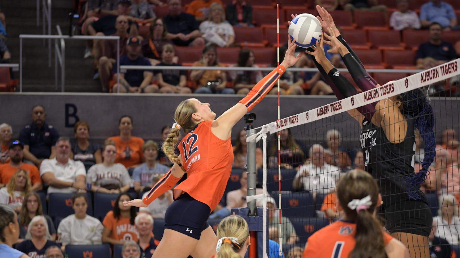 Dont Miss the Auburn Volleyball Game: Heres What to Expect This Season!