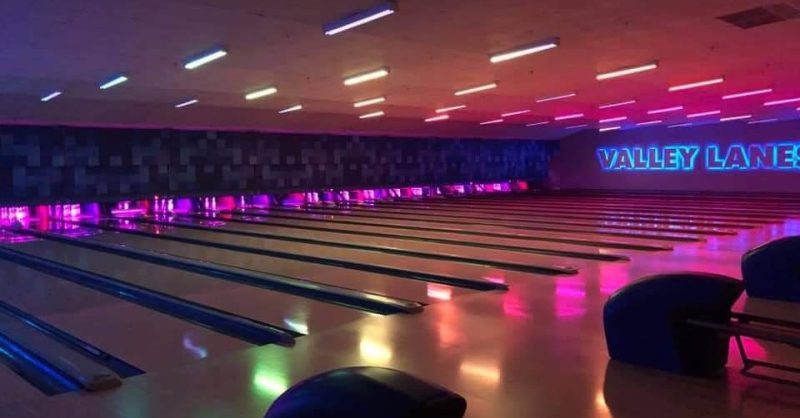 Valley Lanes Family Entertainment Center: Your Go-To Spot for a Good Time.