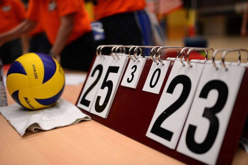 Mastering Scoring in Volleyball Game (Simple Tactics)